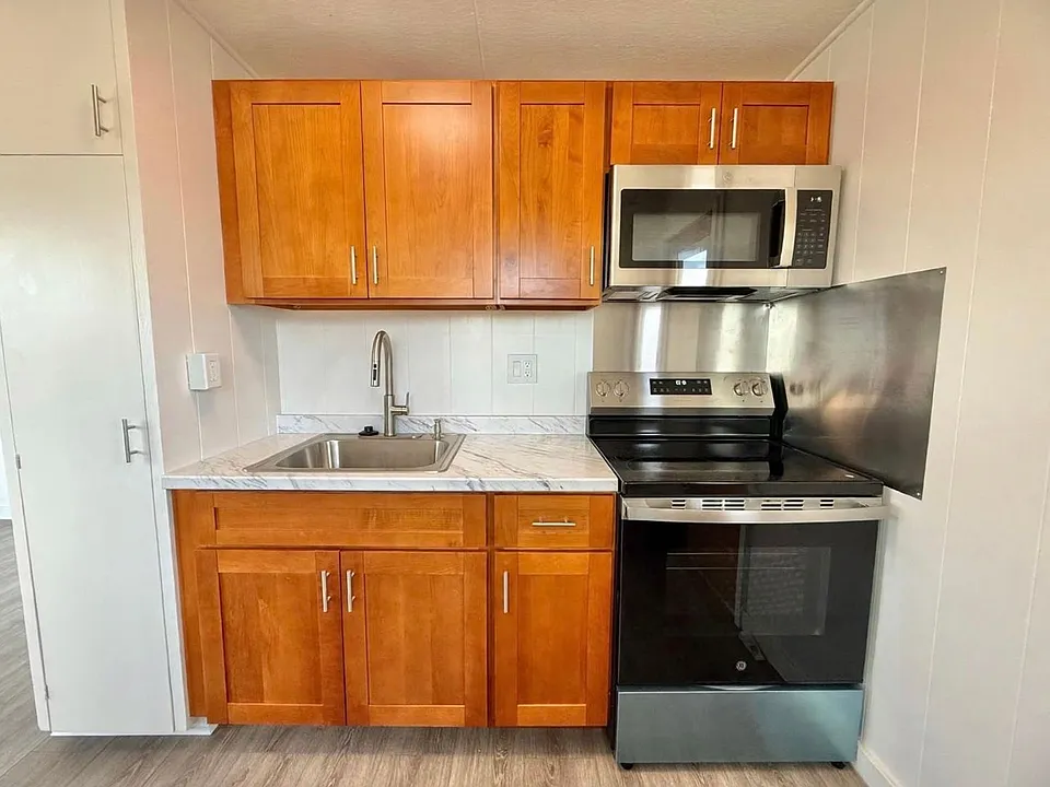 357 Hilu Pl