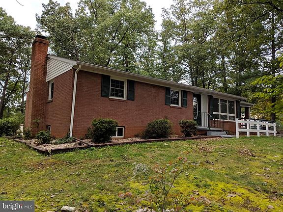 2nd image of 18387 Fox Mountain Ln