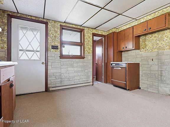 5th image of 14 Pelza St