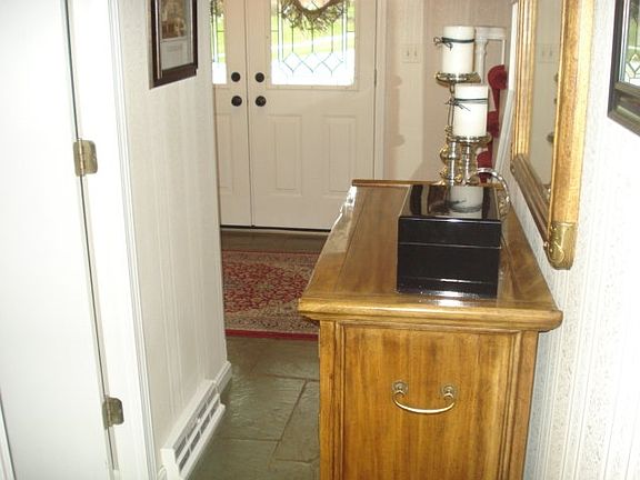 5th image of 7841 Dogwood Ln