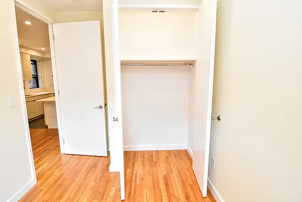 Rented by Bohemia Realty Group | media 16