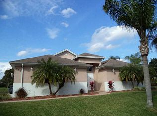 948 Hamilton Place Dr, Lakeland, FL 33813