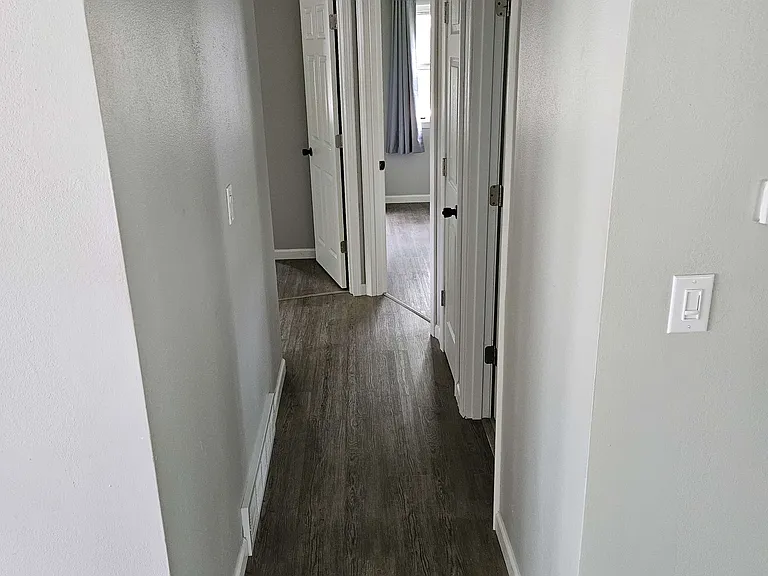6130 W Fairmount Ave — Photo 4