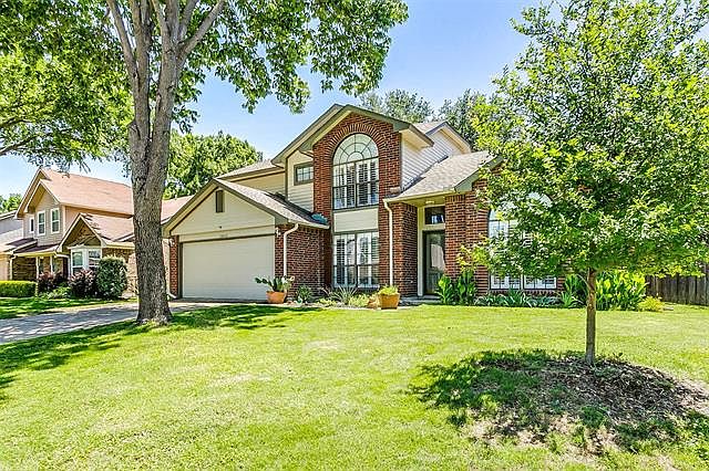 1st image of 2065 Wedgewood Dr