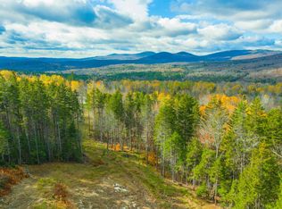 1 Mountain Ridge Dr, Wilmington, VT 05363