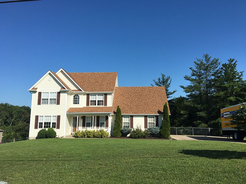 1st image of 65 Shacklette Ct