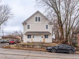 1102 N 6th St, Saint Joseph, MO 64501
