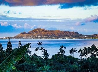 112 Polihale Pl, Honolulu, HI 96825