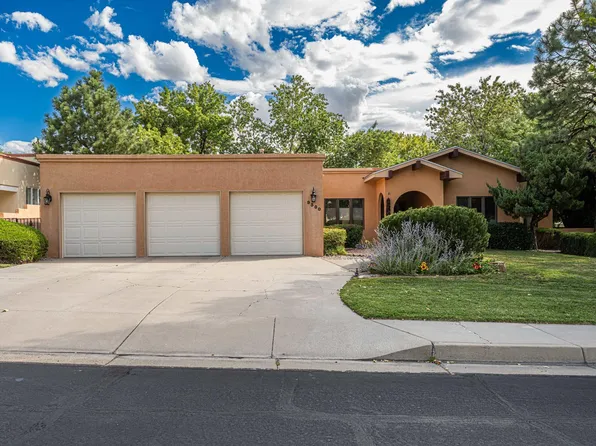 9300 Tanoan Dr NE, Albuquerque, NM 87111