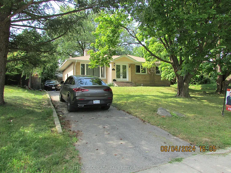 62 Leisure Ln #BASEMENT — Photo 12