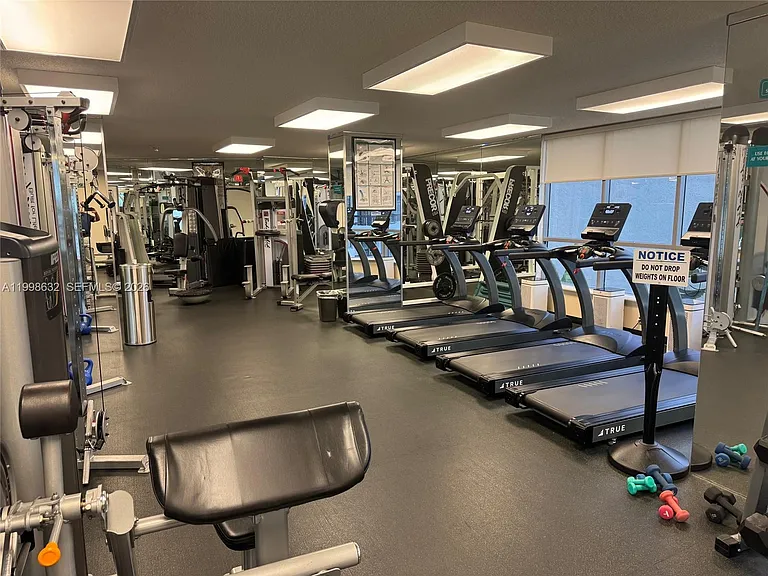 3530 Mystic Pointe Dr #2607 — Photo 35