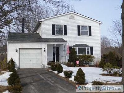 7 Short St, Medford, NY, 11763