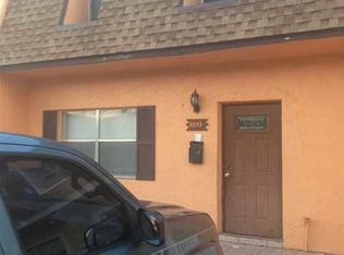 5953 NW 25th St, Sunrise, FL 33313