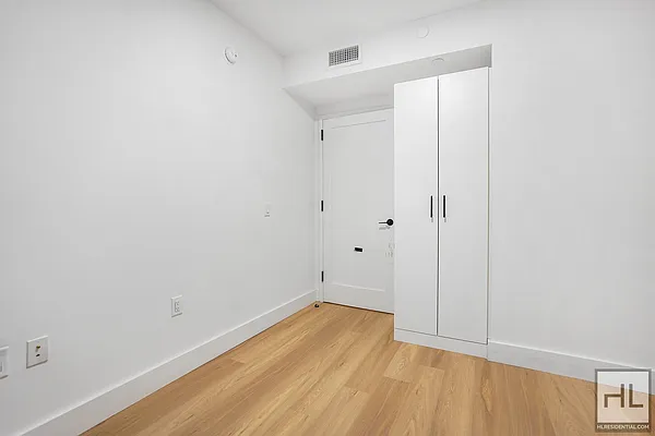 Rented by Highline Residential | media 23