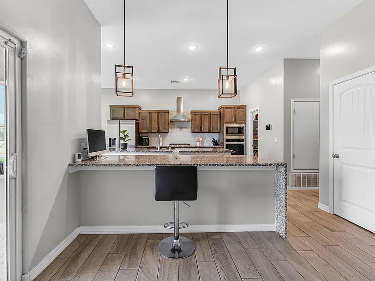 13637 Baja Vista Ct — Photo 13