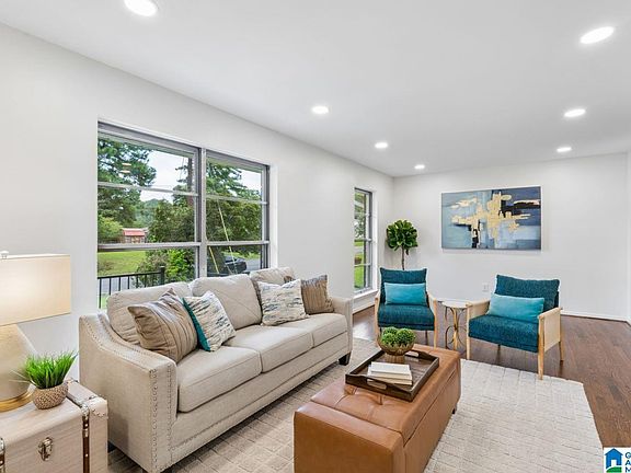 4th image of 413 Brian Dr