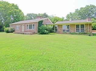 270 Golf Course Cir, Greeneville, TN 37743