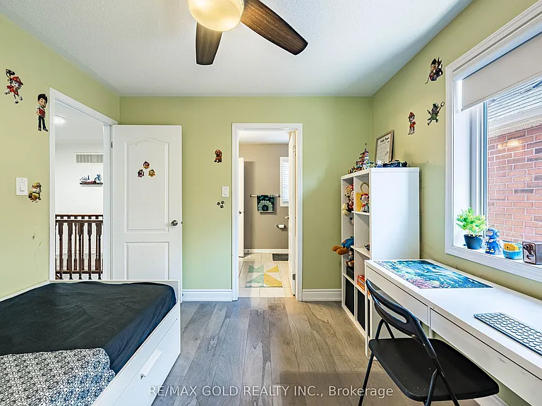 26 Robert Parkinson Dr — Photo 16