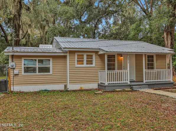 3512 WHITEHALL Street, Palatka, FL 32177