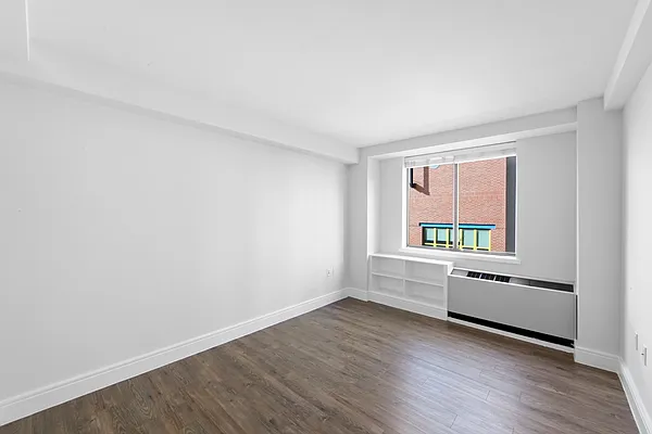 Rented by Stonehenge NYC LLC | media 7