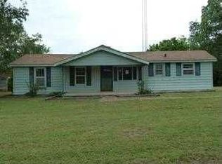 265 Rinda Rd, Greenfield, TN 38230