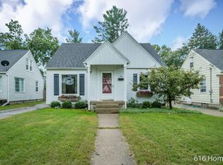1196 Edna St SE, Grand Rapids, MI 49507