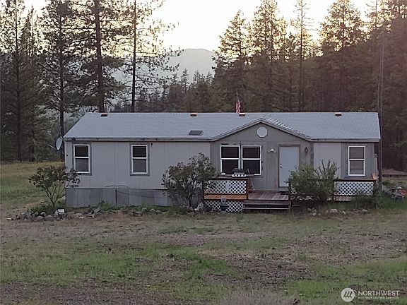 3rd image of 39 Leonard Lane