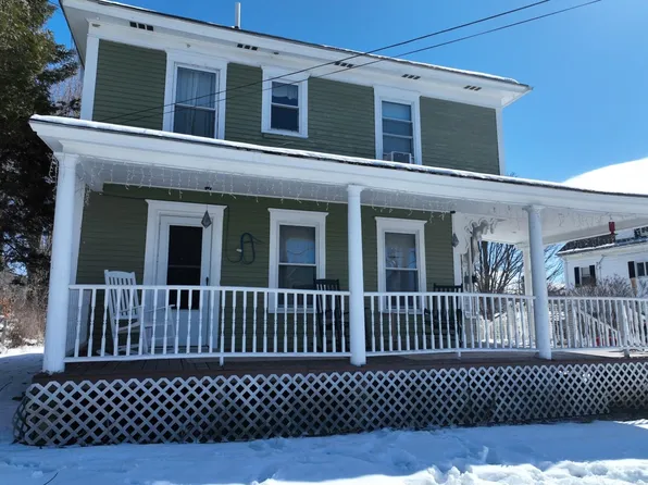 44 Taylor Street, Newport City, VT 05855