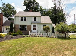 4732 Anderson Rd, Cleveland, OH 44124