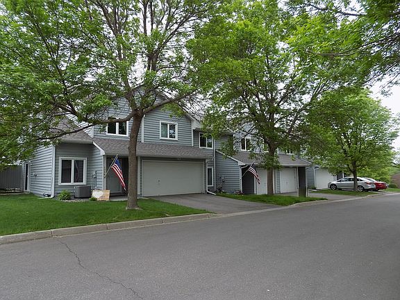 2nd image of 1600 Geske Rd