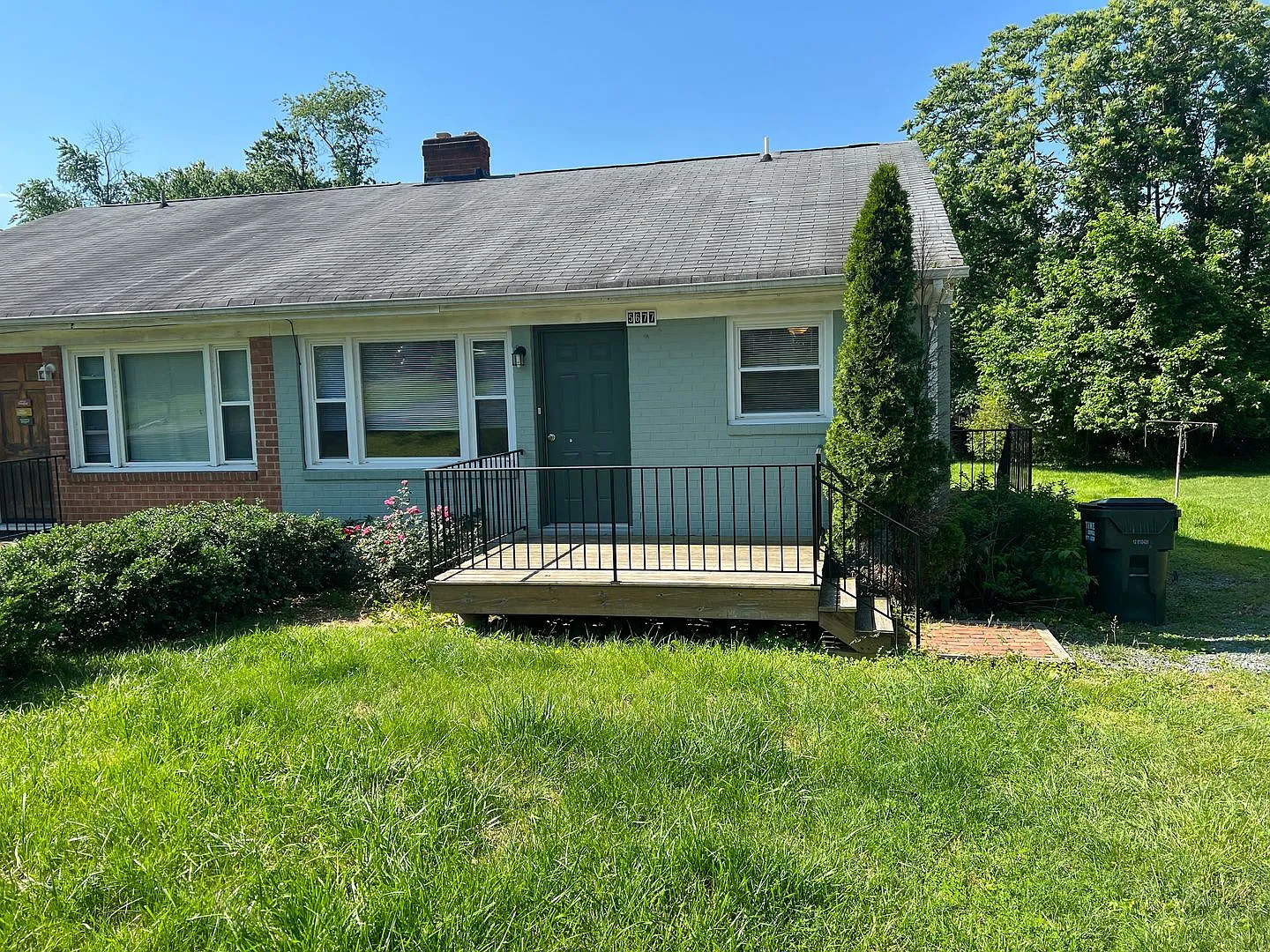 Crozet Duplex — Photo 1