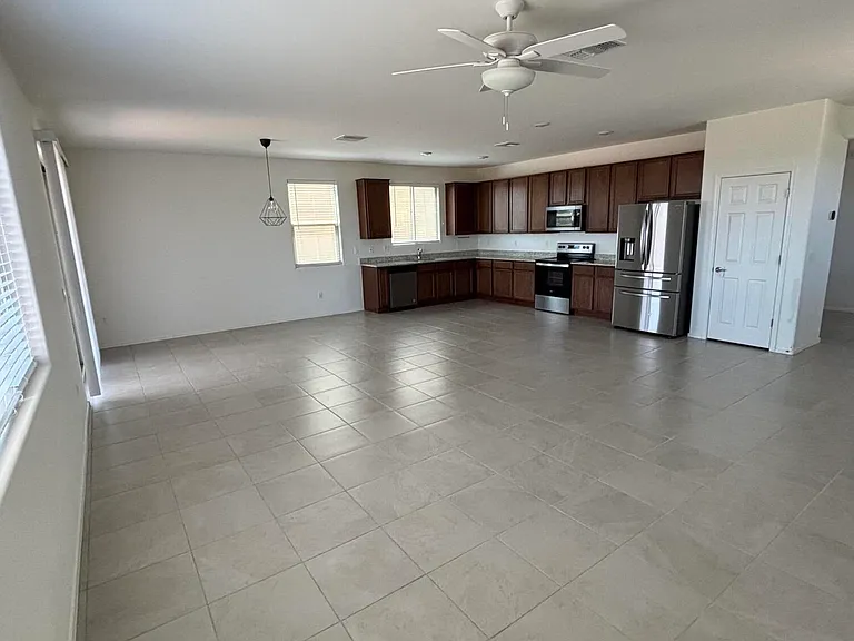 2155 W Apatite St — Photo 9