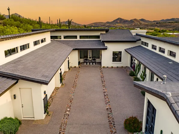 41825 N OLD STAGE Road, Cave Creek, AZ 85331