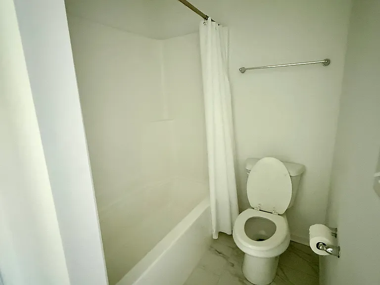 Jack-and-Jill bathroom between Bedrooms 2 and 3