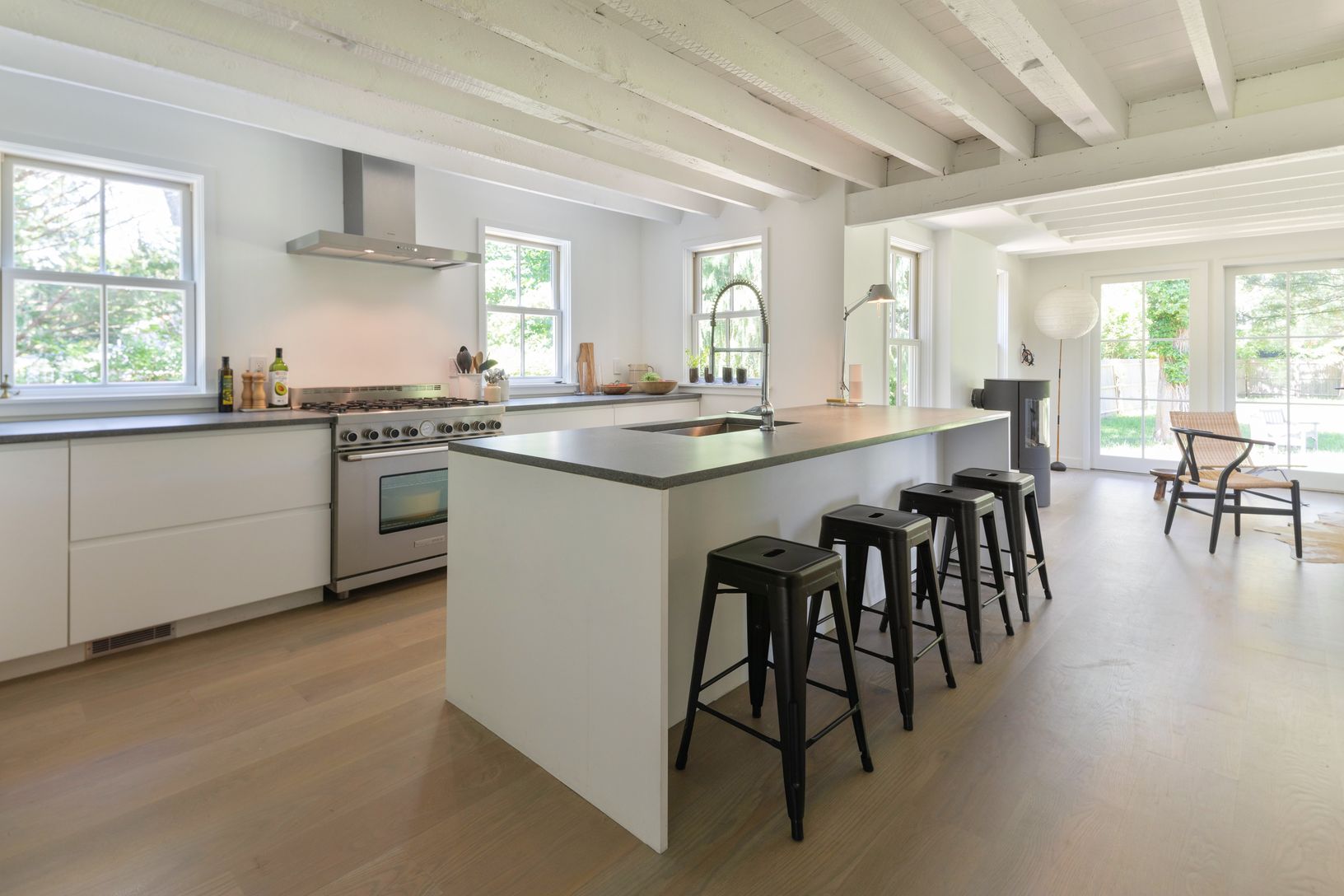  Left Side Open Plan Kitchen