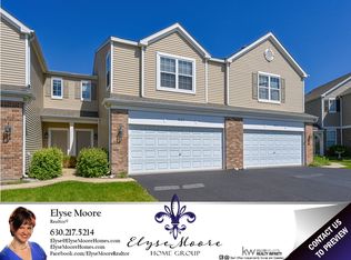 639 Springbrook Trl N, Oswego, IL 60543