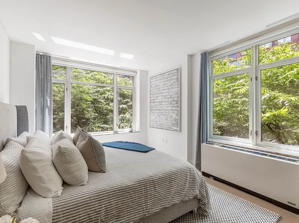 210 Warren St #11O, New York, NY 10282