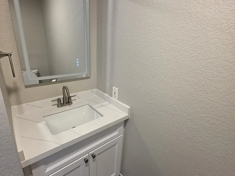 8954 E Shangri La Rd — Photo 8