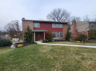 2662 Bethel Crest Dr, Bethel Park, PA 15102