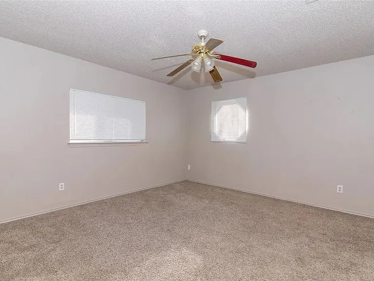 12931 Heyerdahl Dr — Photo 7