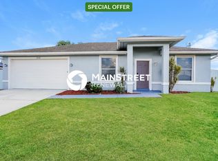 1323 NE 6th Pl, Cape Coral, FL 33909