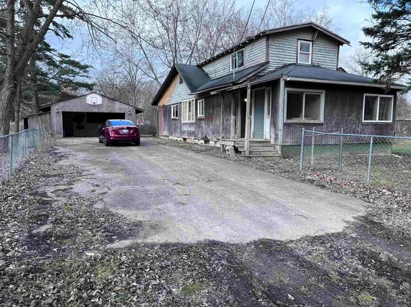 2445 Thornton Ave, Flint, MI 48504