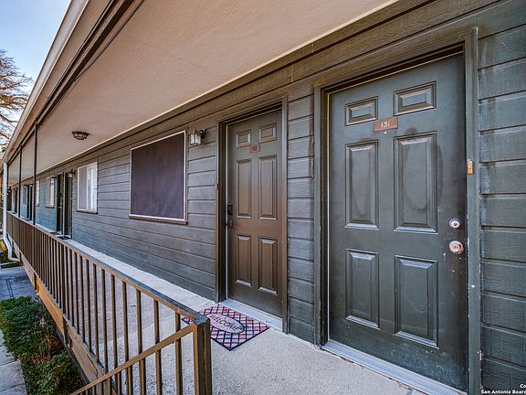 4th image of 1045 SHOOK AVE #131G