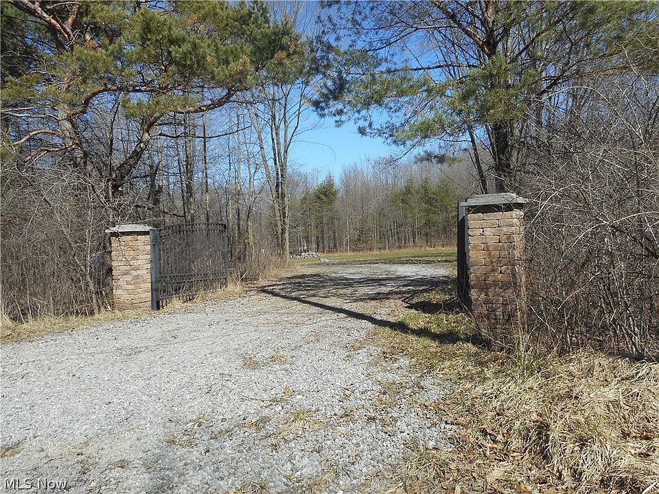 1st image of Scott Cliff Dr
