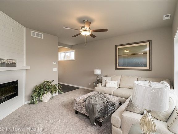 3rd image of 2801 Lois Ln