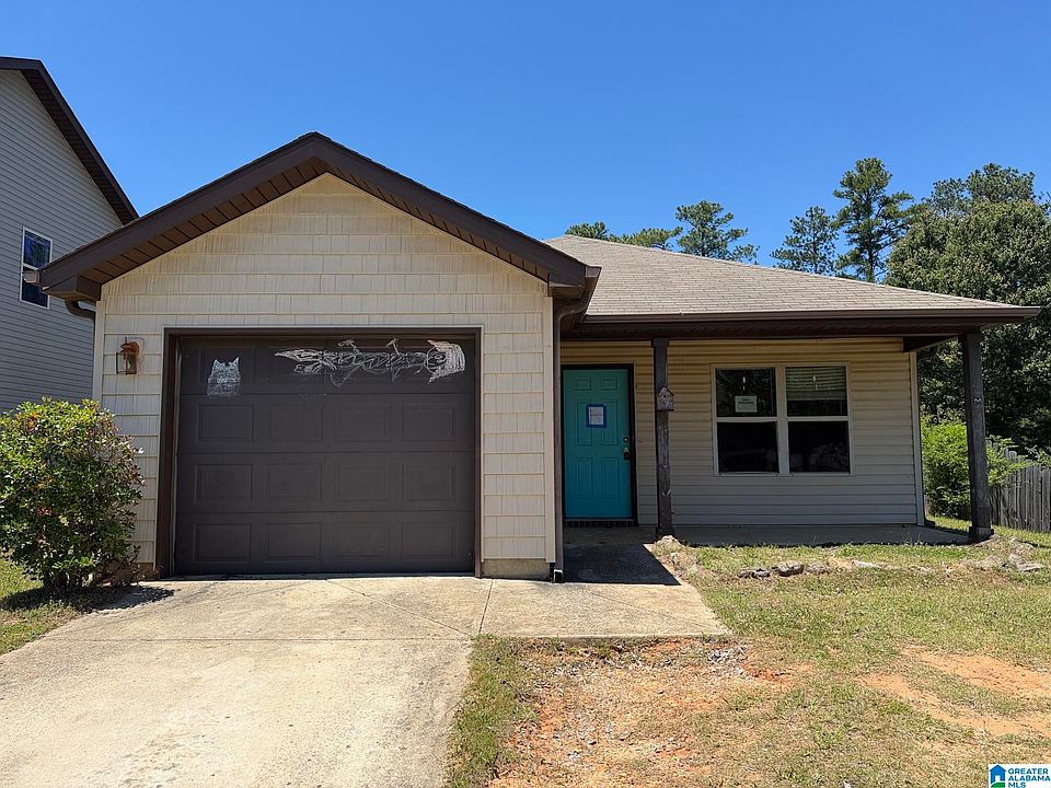 1st image of 120 Briar Ridge Ln