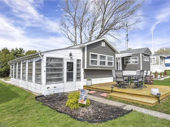 8696 E Bayshore Rd #2, Lakeside Marblehead, OH 43440
