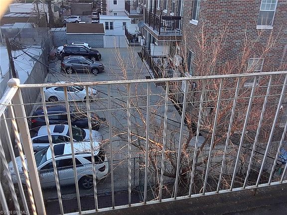 5th image of 1839 Benson Ave APT 3