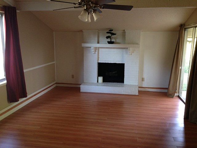 1st image of 2600 Catalina Way