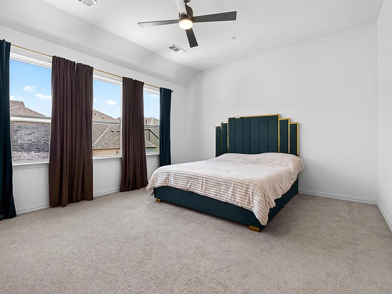 8900 Magnet Dr — Photo 17